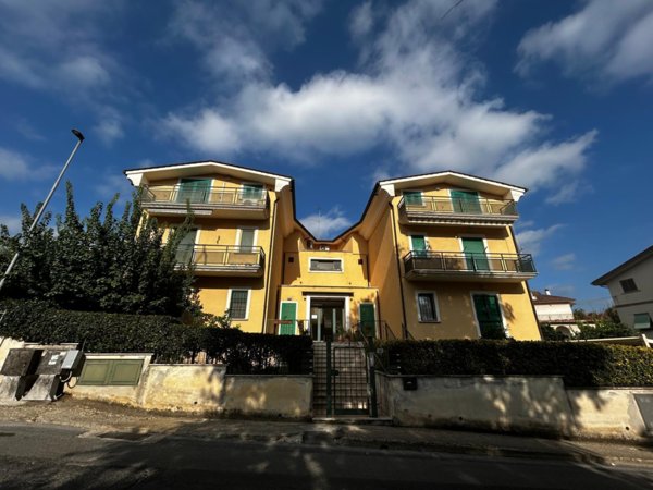 appartamento in vendita a Fiano Romano
