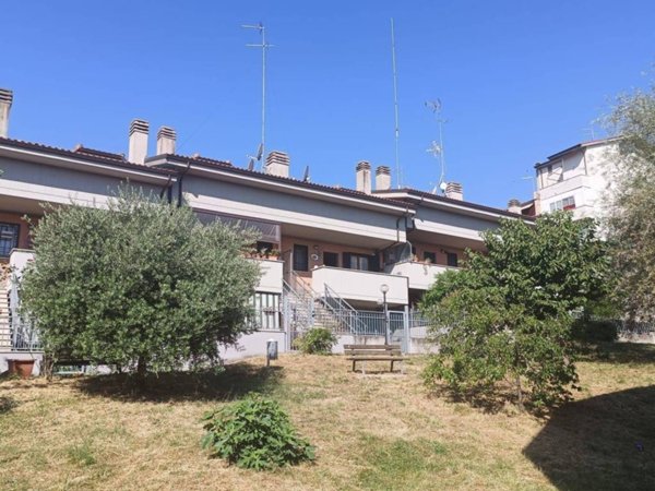 appartamento in vendita a Fiano Romano