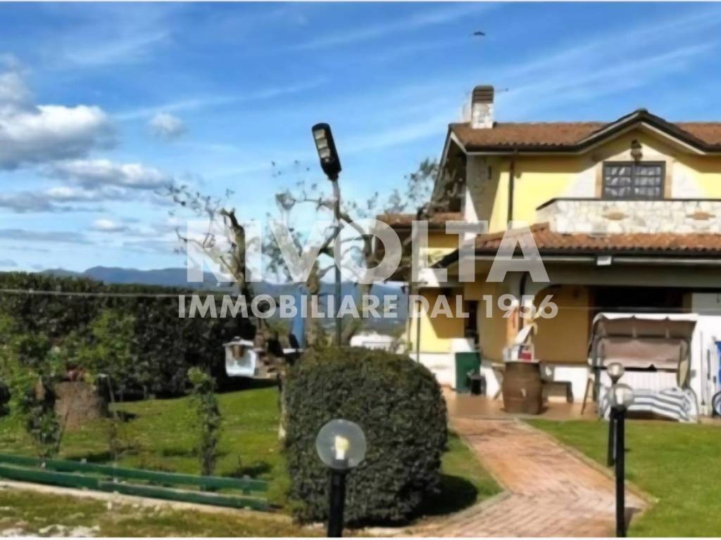 villa in vendita a Fiano Romano