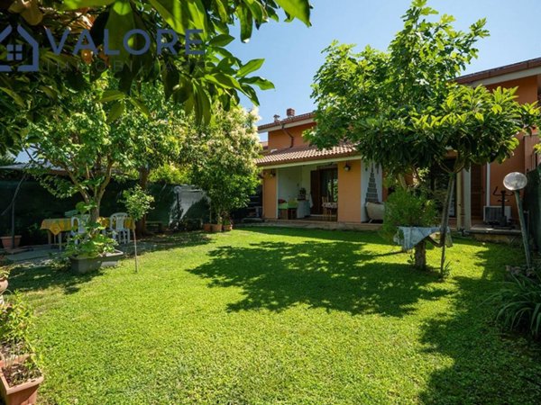 casa indipendente in vendita a Fiano Romano