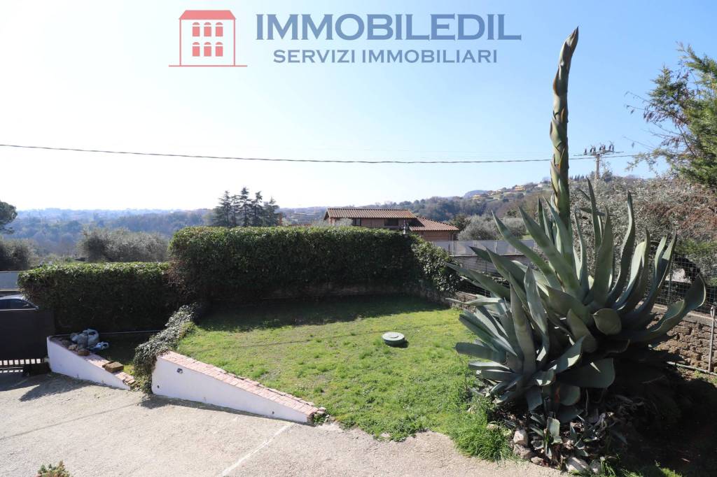 casa indipendente in vendita a Fiano Romano