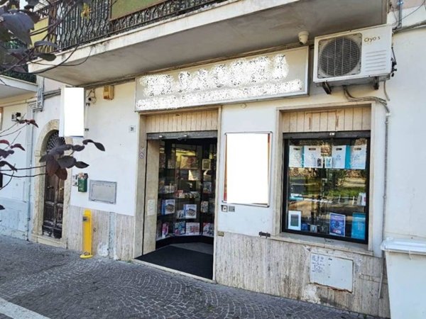 negozio in vendita a Fiano Romano