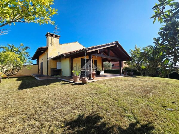 casa indipendente in vendita a Fiano Romano