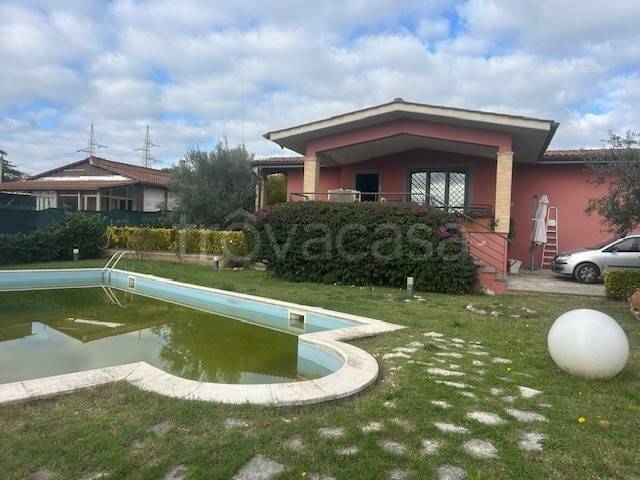 casa indipendente in vendita a Fiano Romano