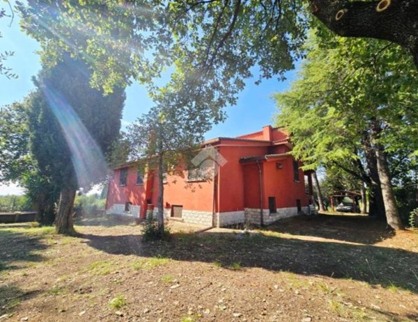 casa indipendente in vendita a Fiano Romano