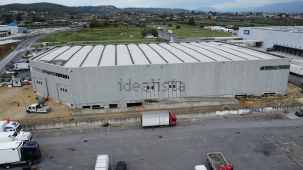 capannone in vendita a Fiano Romano