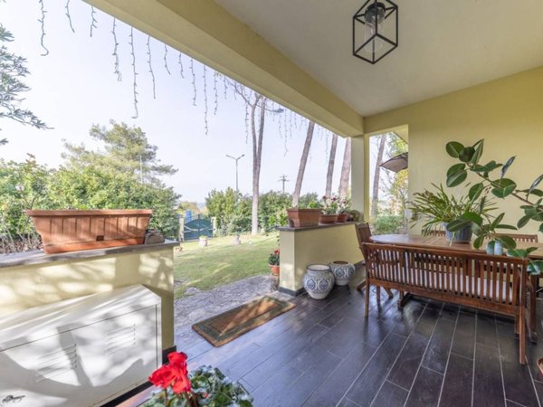 casa indipendente in vendita a Fiano Romano