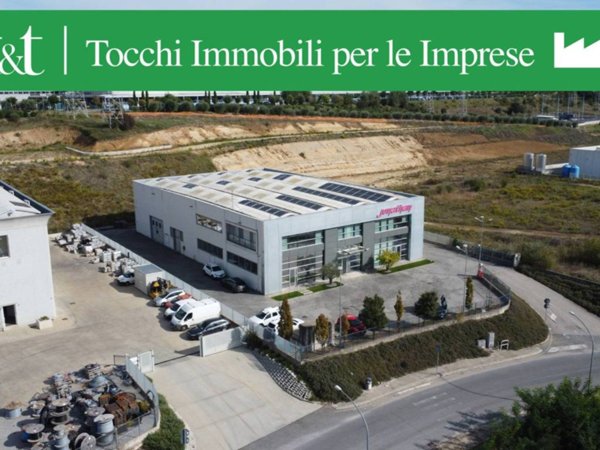 capannone in vendita a Fiano Romano