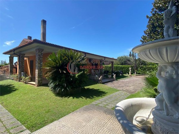 casa indipendente in vendita a Fiano Romano