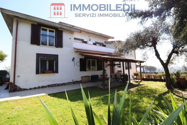 casa indipendente in vendita a Fiano Romano