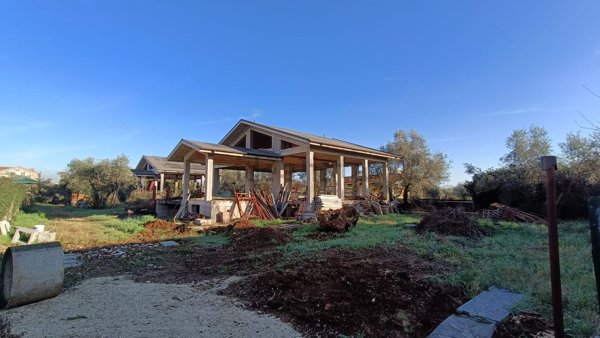 casa indipendente in vendita a Fiano Romano