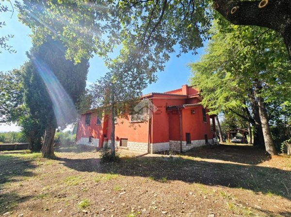 casa indipendente in vendita a Fiano Romano
