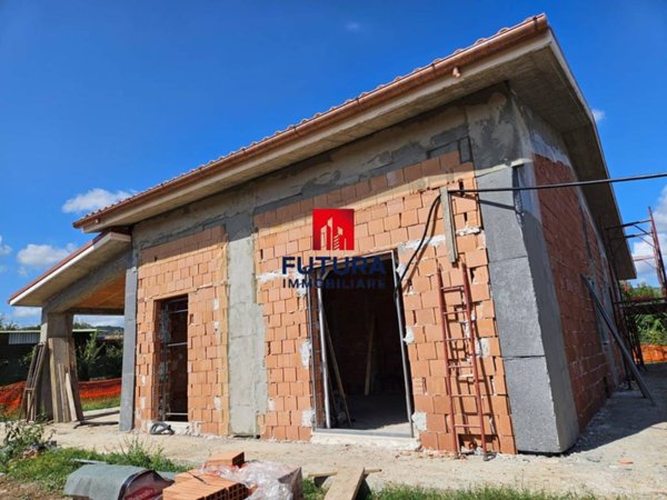 casa indipendente in vendita a Fiano Romano