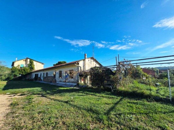 intera palazzina in vendita a Fiano Romano