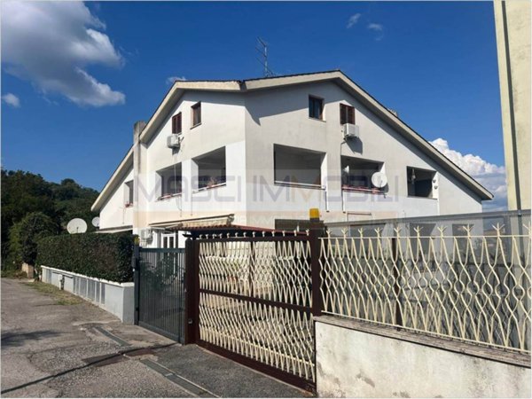 appartamento in vendita a Fiano Romano