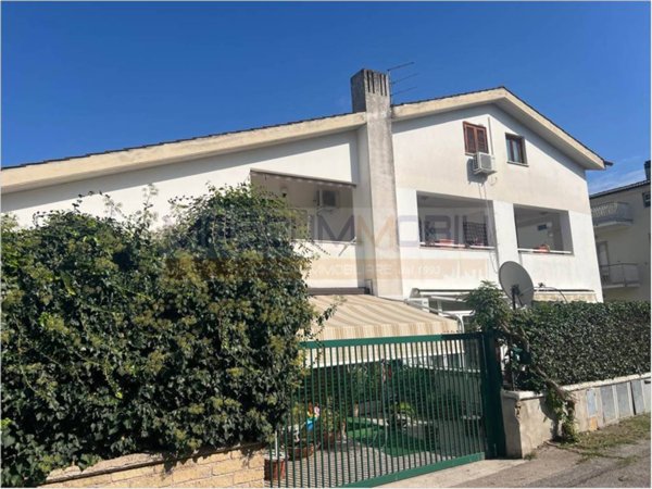 appartamento in vendita a Fiano Romano