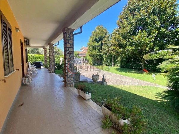 casa indipendente in vendita a Fiano Romano