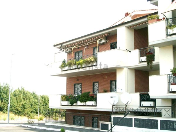 appartamento in vendita a Fiano Romano