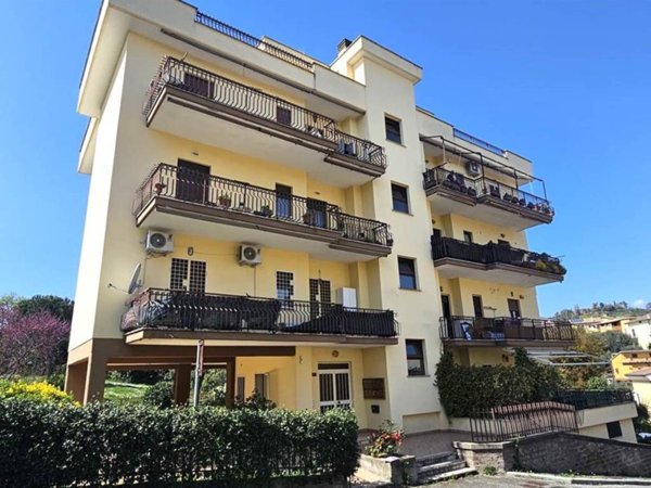 appartamento in vendita a Fiano Romano