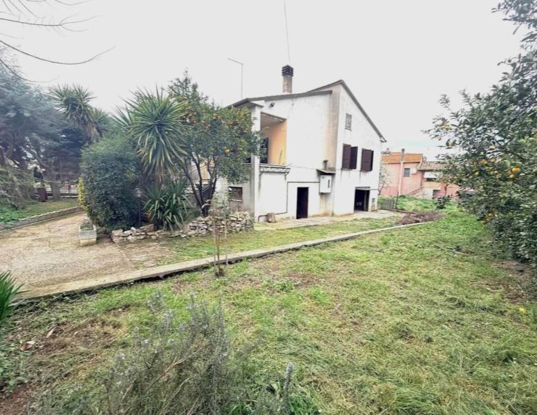 casa indipendente in vendita a Fiano Romano