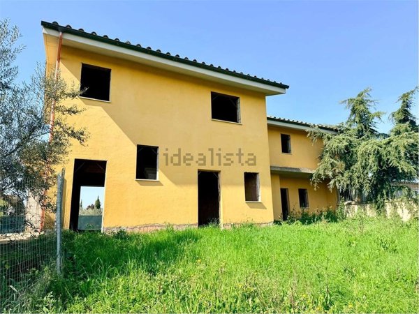 casa indipendente in vendita a Fiano Romano