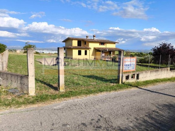 casa indipendente in vendita a Fiano Romano