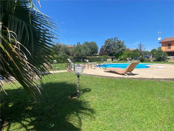 casa indipendente in vendita a Fiano Romano
