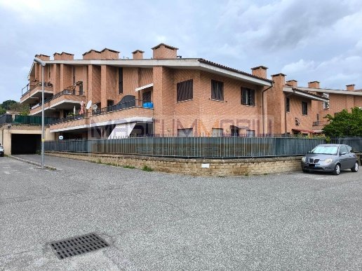 appartamento in vendita a Fiano Romano