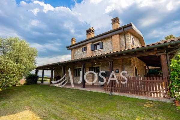 casa indipendente in vendita a Fiano Romano