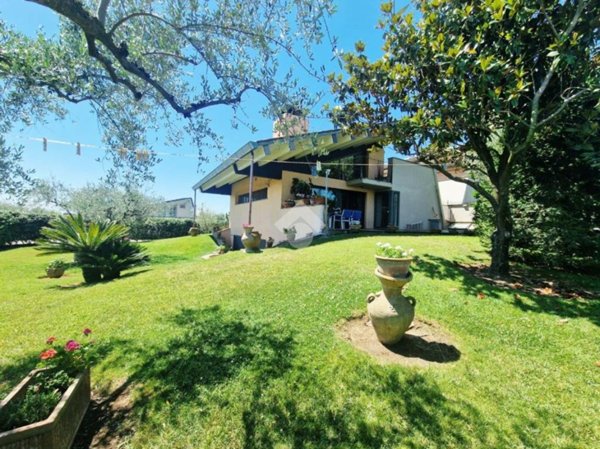 casa indipendente in vendita a Fiano Romano