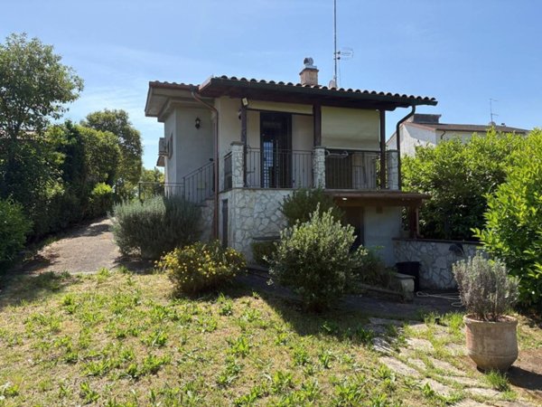 casa indipendente in vendita a Fiano Romano