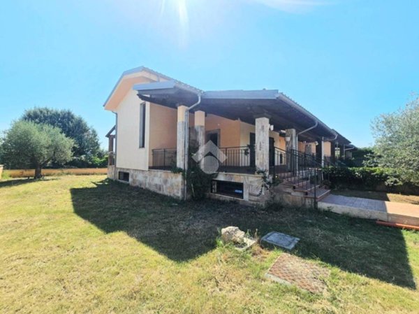 casa indipendente in vendita a Fiano Romano