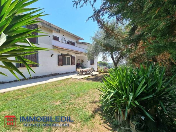 casa indipendente in vendita a Fiano Romano