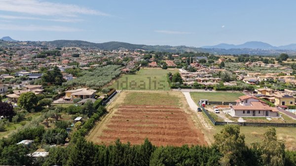 terreno edificabile in vendita a Fiano Romano