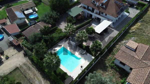 casa indipendente in vendita a Fiano Romano