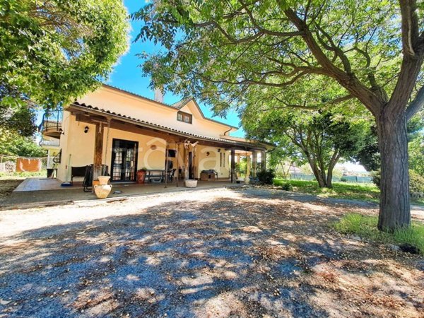 casa indipendente in vendita a Fiano Romano