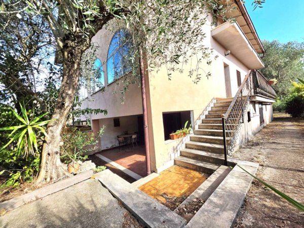 casa indipendente in vendita a Fiano Romano