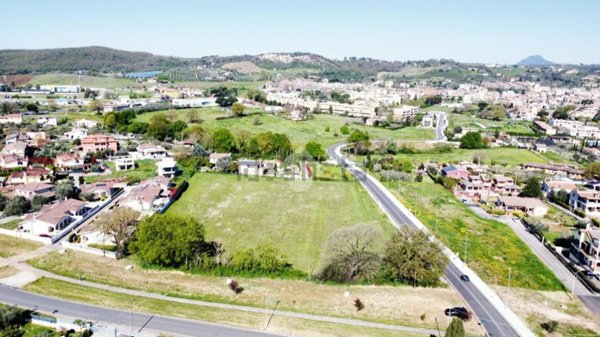 terreno edificabile in vendita a Fiano Romano