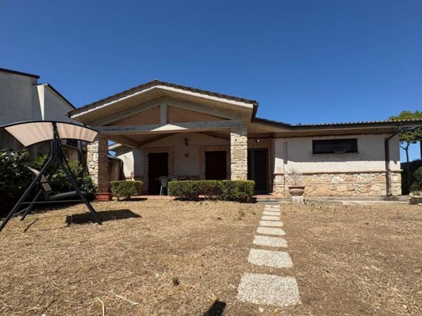 casa indipendente in vendita a Fiano Romano