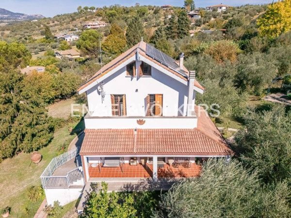 casa indipendente in vendita a Fiano Romano