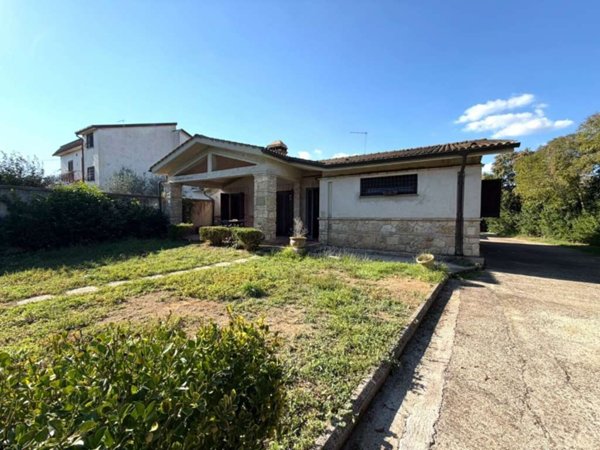 casa indipendente in vendita a Fiano Romano