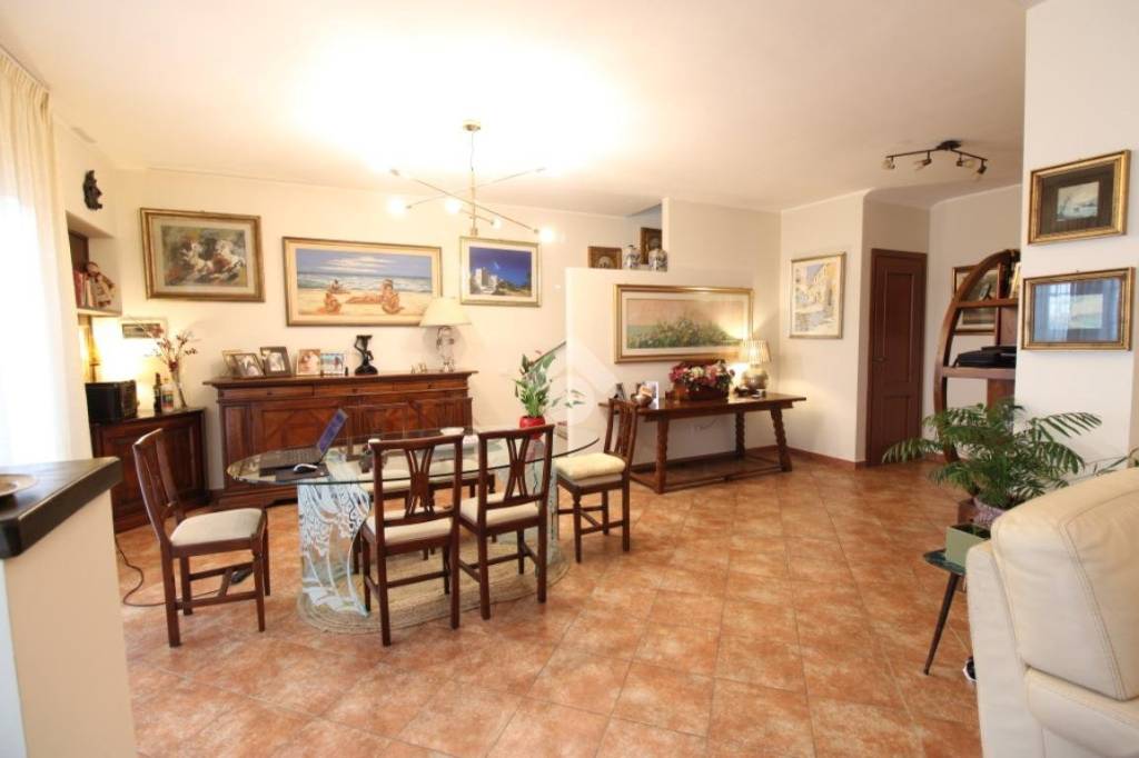 casa indipendente in vendita a Filacciano