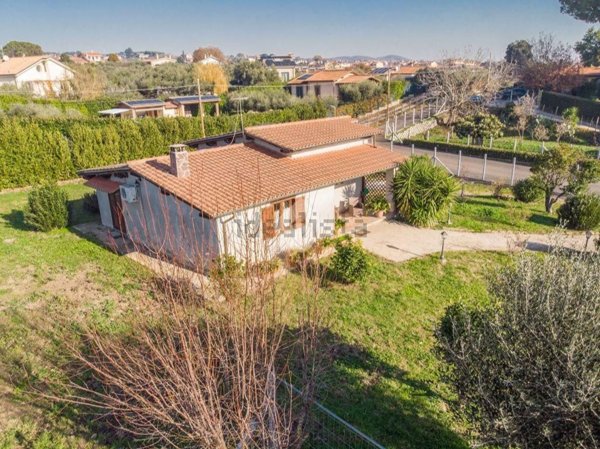 appartamento in vendita a Formello