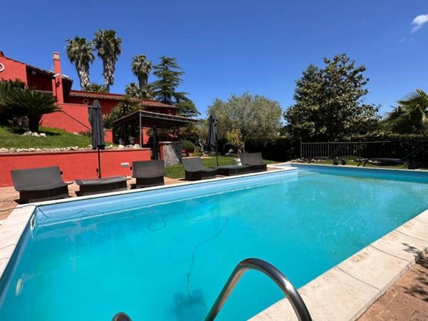 casa indipendente in vendita a Formello in zona Le Rughe