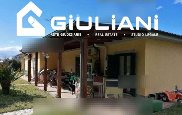 casa indipendente in vendita a Formello