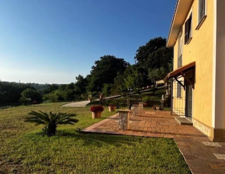casa indipendente in vendita a Formello