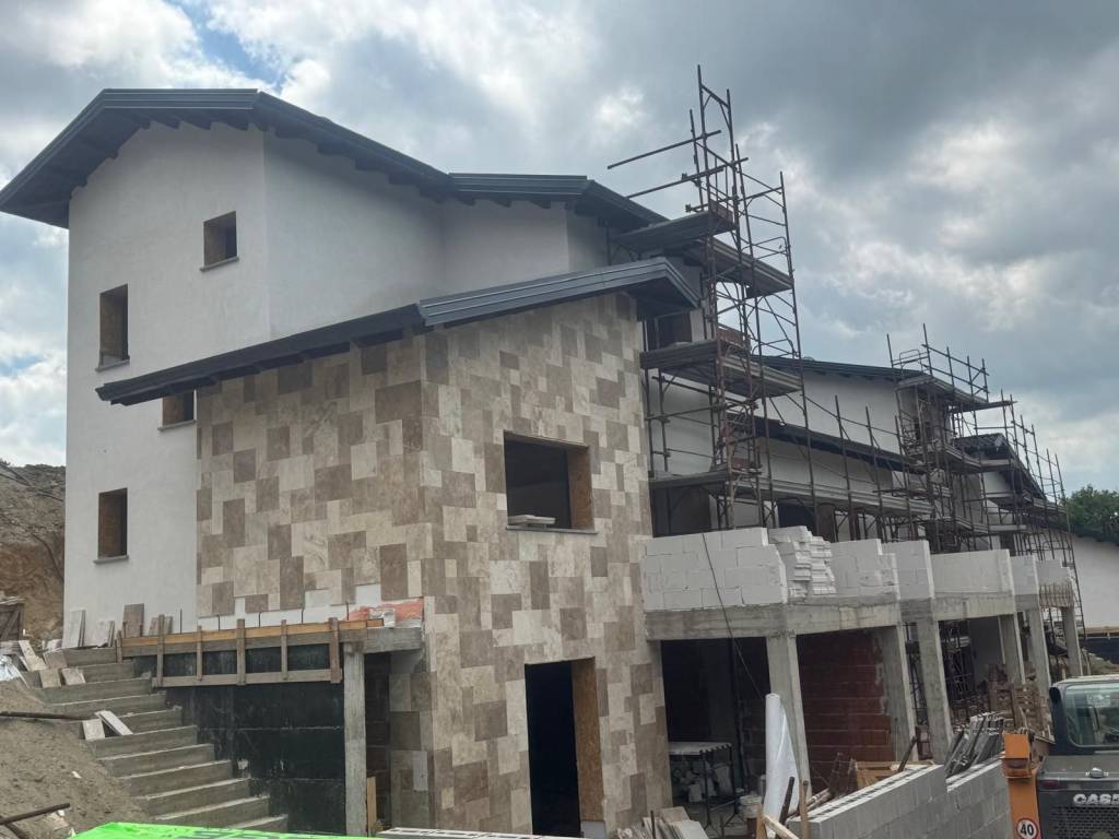 casa indipendente in vendita a Formello