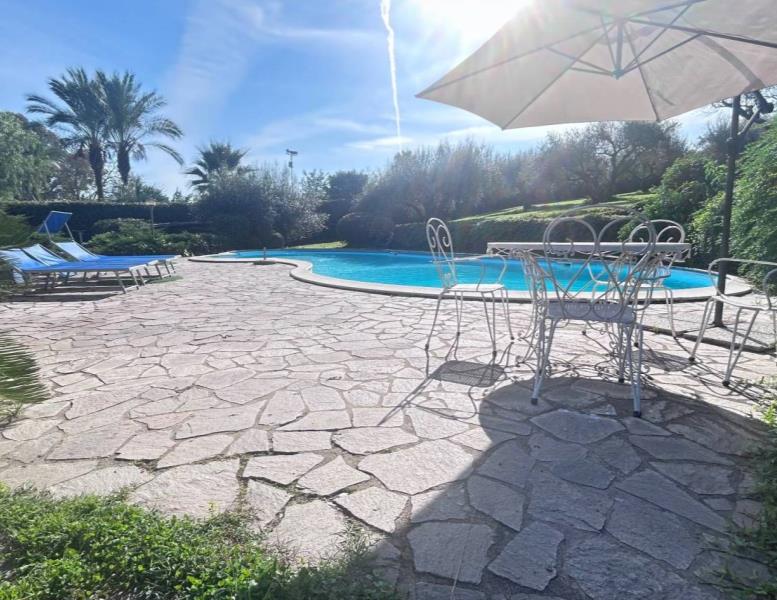 casa indipendente in vendita a Formello