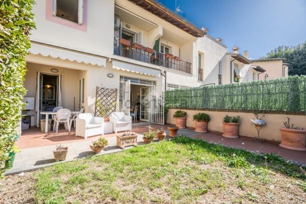 casa indipendente in vendita a Formello