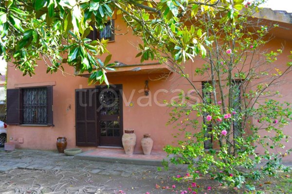 casa indipendente in vendita a Formello